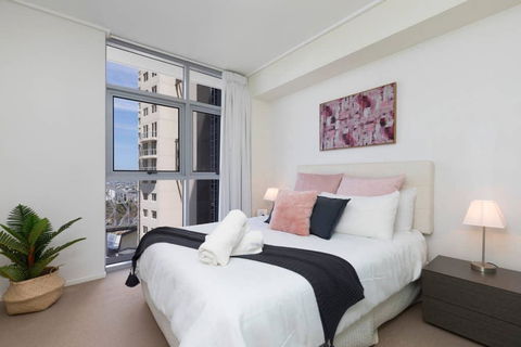 SK2 - 3BR With Pool Gym Steam Room In Story Bridge - Sunshine Coast Tourism 0