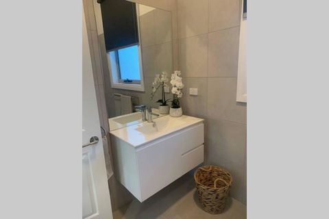 Skibo Cottage - Sunshine Coast Tourism 2