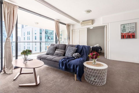 Sky River CBD Apartment - Sunshine Coast Tourism 0