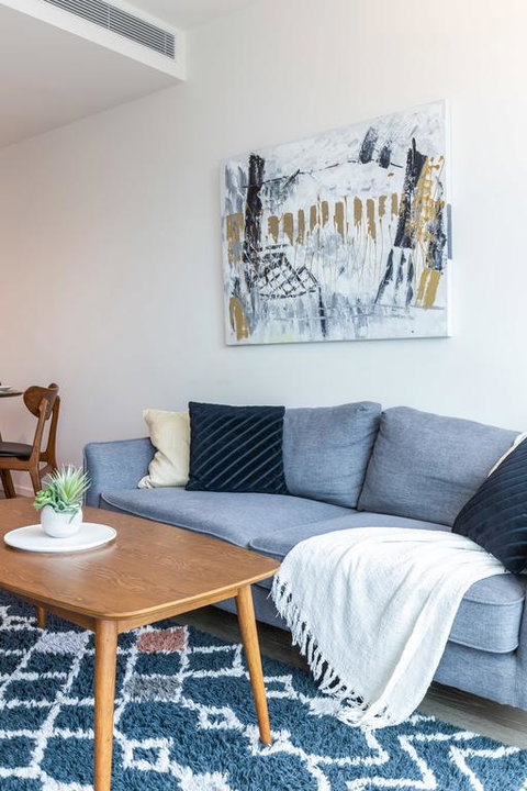 Skyscraper Apartment With Floor To Ceiling Views - Holiday Sunshine Coast 3