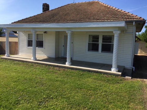 Smith Street Cottage Naracoorte - Sunshine Coast Tourism 1
