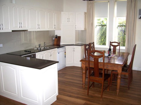 Smith Street Villa Naracoorte - Holiday Sunshine Coast 2