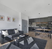 Snohus 1 - Sunshine Coast Tourism
