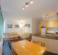 Snow Ski Apartments 05 - Sunshine Coast Tourism