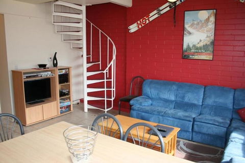 Snow Ski Apartments 14 - Sunshine Coast Tourism 2