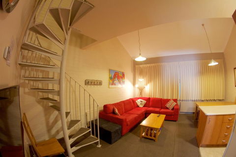 Snow Ski Apartments 16 - Sunshine Coast Tourism 1
