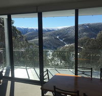 Snow Ski Apartments 22 - Sunshine Coast Tourism