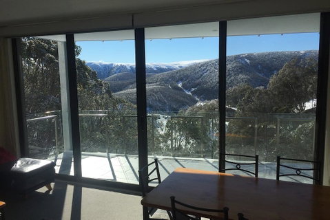 Snow Ski Apartments 22 - Sunshine Coast Tourism 0