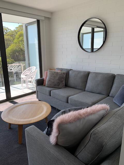 Snow Ski Apartments 23 - Sunshine Coast Tourism 2