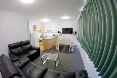 Snow Ski Apartments 25 - Sunshine Coast Tourism 2