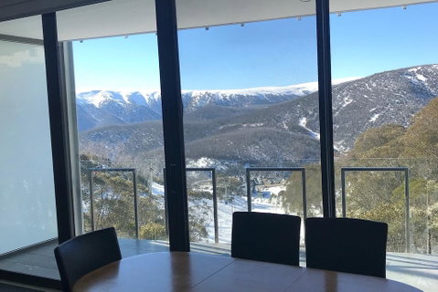 Snow Ski Apartments 28 - Sunshine Coast Tourism 0