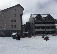 Snow Ski Apartments 38 - Sunshine Coast Tourism