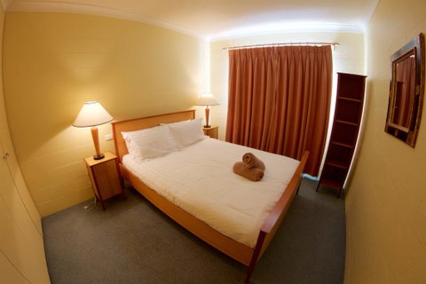 Snow Ski Apartments 41 - Sunshine Coast Tourism 2