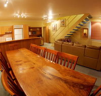 Snow Ski Apartments 41 - Sunshine Coast Tourism