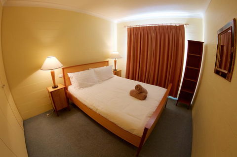 Snow Ski Apartments 41 - Sunshine Coast Tourism 2