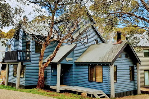 SNOWED INN Apartment - Sunshine Coast Tourism 1