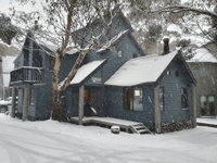 SNOWED INN apartment