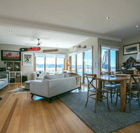 Snowy Mountains Townhouse - Sunshine Coast Tourism