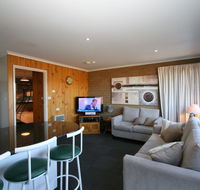 Snowy Saga 1 - Jindabyne - Sunshine Coast Tourism