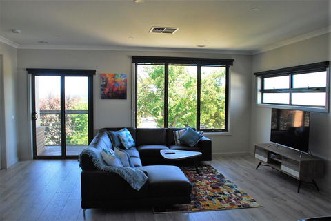SOMERSET ON MURRAY - Sunshine Coast Tourism 2