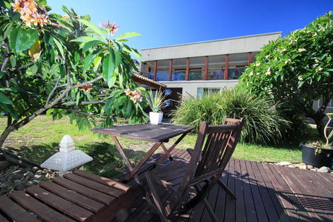 Songbird - Sunshine Coast Tourism 0