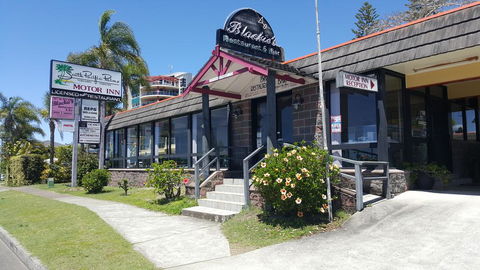 South Pacific Palms Motor Inn - Sunshine Coast Tourism 0