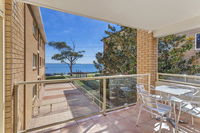 South Pacific Unit 6 Amazing unit opposite the beach.