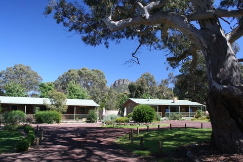 Southern Grampians Cottages - Sunshine Coast Tourism 0