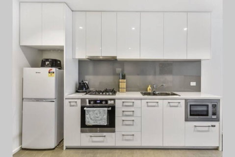 SouthernCross 1Bedder+SeaView+CarPark+PoolGym - Holiday Sunshine Coast 0