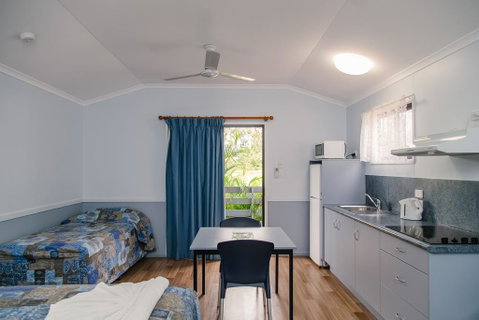 Southside Holiday Village - Holiday Sunshine Coast 0