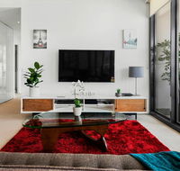 Spacious luxury 3Br Top Location  WiFi Gym Pool - Holiday Sunshine Coast