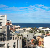 Spacious Seaviews - StayCentral - Holiday Sunshine Coast