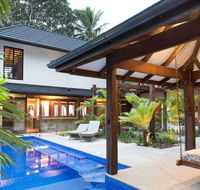 Spice At Oak Award Winning Luxury Absolute Oceanfront House Oak Beach Near Port Douglas - Holiday Sunshine Coast