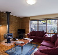 Split Point Cottages - Holiday Sunshine Coast