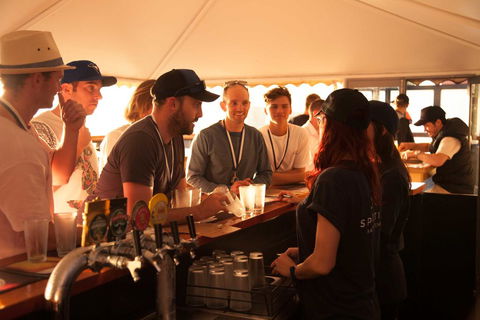 Sporties Hotel - Sunshine Coast Tourism 2