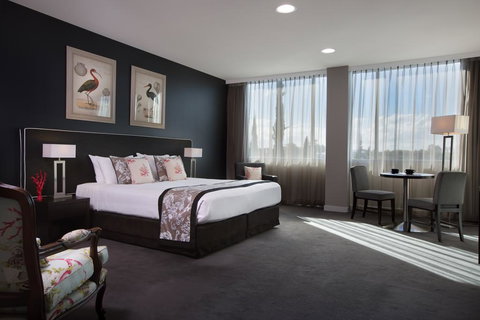 Springfield Lakes Boutique Hotel - Sunshine Coast Tourism 2