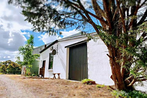 Springhill Winery - Holiday Sunshine Coast 0
