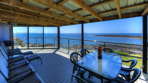Stanley View Beach House - Sunshine Coast Tourism 1