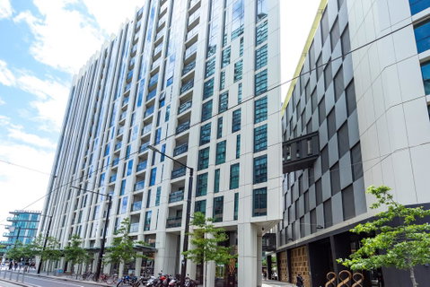 STAY&CO Docklands - Sunshine Coast Tourism 3