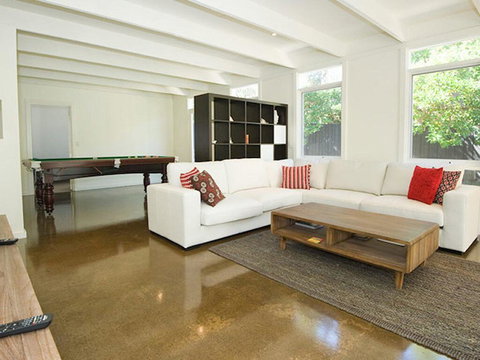 Stillwater - Sunshine Coast Tourism 1