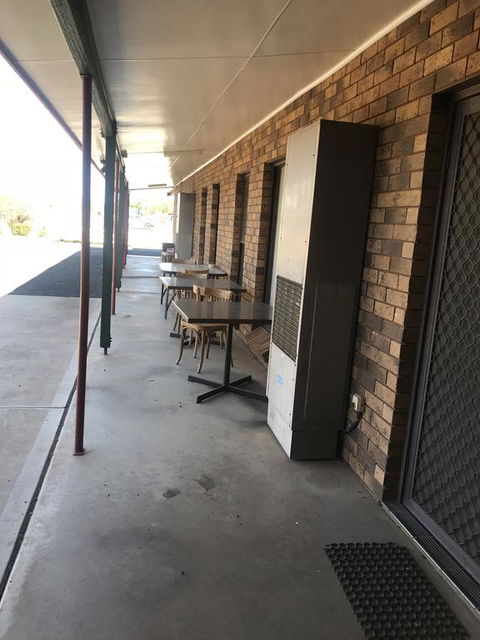 Stockman Motor Inn - Sunshine Coast Tourism 3