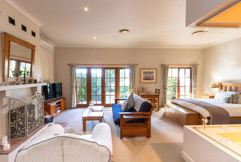 Strathearn Park Lodge - Sunshine Coast Tourism 0