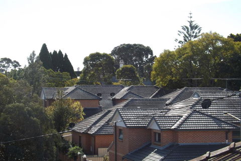 Strathfield Hotel - Holiday Sunshine Coast 2