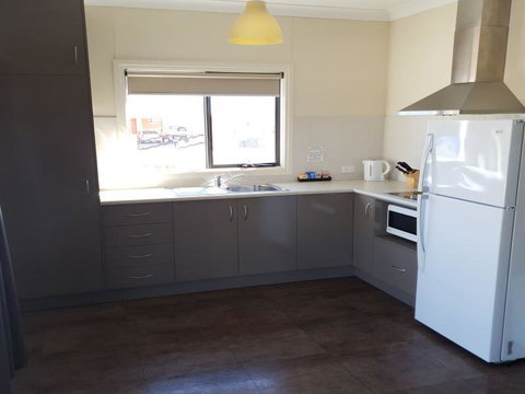 Streaky Bay Motel And Villas - Sunshine Coast Tourism 2