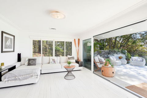 Stunning Oceanview Retreat Between Beach And Bush - Sunshine Coast Tourism 0