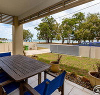 Stunning Waterfront Home with pool - Sylvan Beach Esp Bellara - Sunshine Coast Tourism