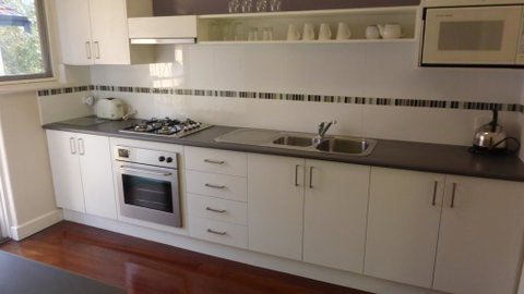 Subistay - Sunshine Coast Tourism 3