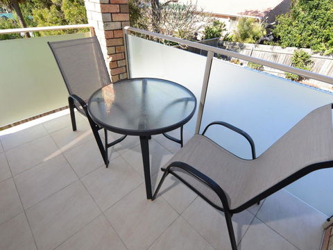 Sunbakers - Sunshine Coast Tourism 2