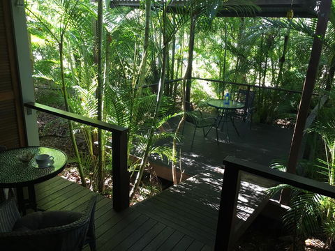 Sunbird Gardens - Holiday Sunshine Coast 2