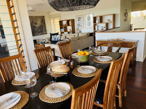 Sundecks - Sunshine Coast Tourism 1
